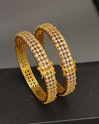 Zevarly Pritha Openable Ad Bangles