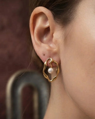Anti Tarnish Polished Gold with Pearl Stud - Ruhani