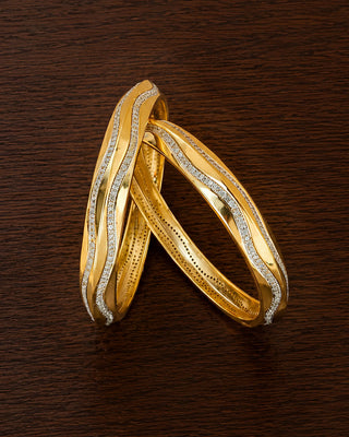 Zevarly Athithi Italian Designer Fashion AD Kada