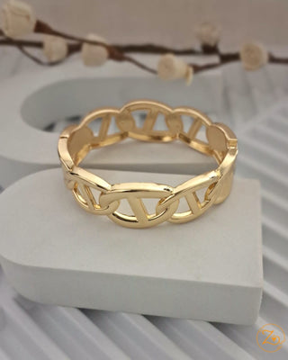 Bhoomika Radiance Anti tarnish Bracelet - AD Bracelet | Bracelet Close-Up | Buy Online India | Zevarly