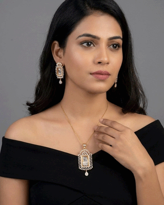 Charul Spark Pendant Set - AD Pendant Set | Main Product View | Buy Online India | Zevarly