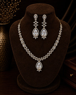 Ethnic Traditional Gold Plated Necklace Set – Runjhun