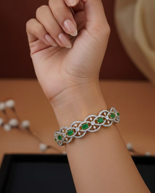 Karishma AD Kada - AD Bangles | Bangle Set Close-Up | Buy Online India | Zevarly