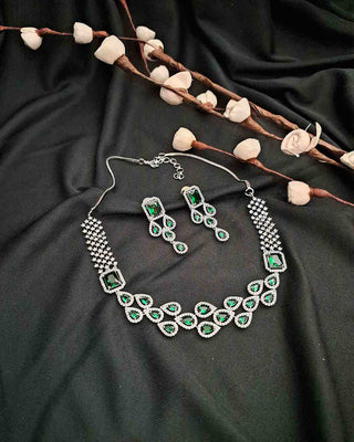 LUCY AD NECKLACE SET - Zevarly