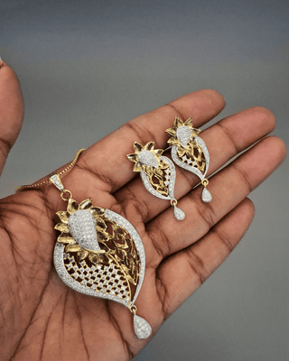 Majestic Pendant Set - AD Pendant Set | Full Set View | Buy Online India | Zevarly