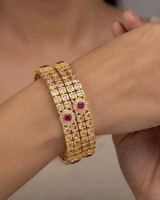 Zevarly Mandana Kundan Princess AD Bangle