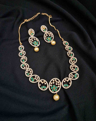 NATALIA PEARL FLORAL GREEN AD NECKLACE SET - Zevarly