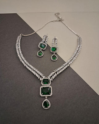 Zevarly Nina American Diamond Necklace Set