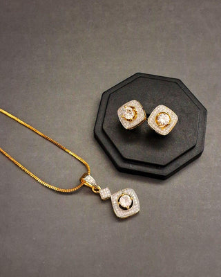 Neha Gemstone Pendant - AD Pendant Set | Detail Close-Up | Buy Online India | Zevarly