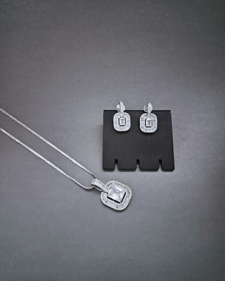 Noor Pendant Set - AD Pendant Set | Full Set View | Buy Online India | Zevarly