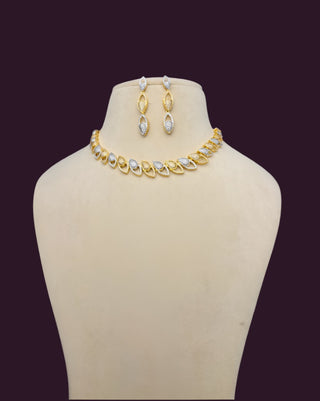 Bridal Wedding Gold Necklace Design with intricate detailing and luxurious finish