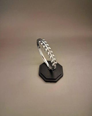 Radhika Anti Tarnish Bracelet - AD Bracelet | Main Product View | Buy Online India | Zevarly