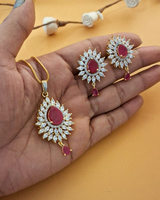 Ruma Rare Diamond Pendant Set - AD Pendant Set | Pendant Close-Up | Buy Online India | Zevarly