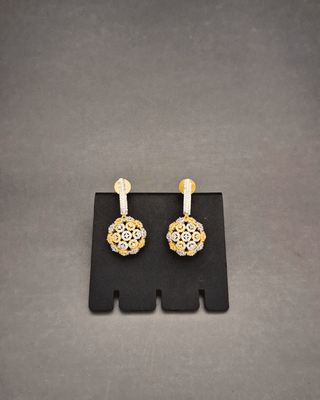 Shaira Ad Two Tone Earrings - AD Earrings | Earring Pair Close-Up | Buy Online India | Zevarly