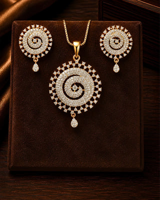 Zevarly Sparkling Diamond Pendant Set