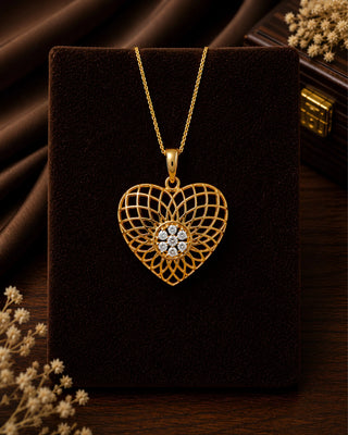 Zevarly Yaadgaar Lamhe Locket with Chain