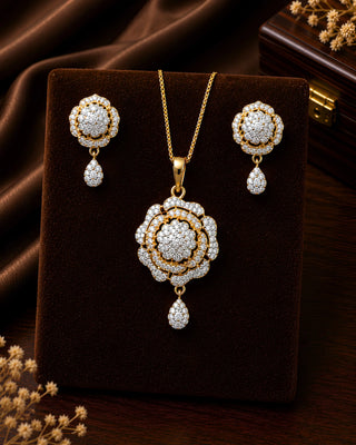 Zevarly Harmonious Rose Petal Pendant Set