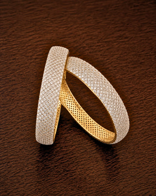 Zevarly Anshika Broad AD Bangles Set