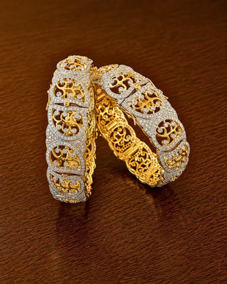 Traditional Broad Openable Ad Bangles - Gayatri