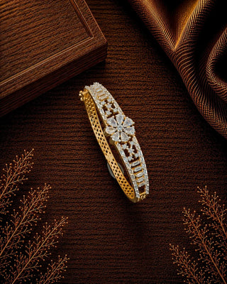 Floral Openable AD Bracelet - Sadhna