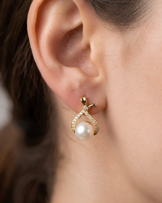 DemiFine Grace Gold Earrings - Rinki
