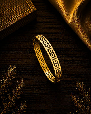Zevarly Eshvika Grace-Fit Anti Tarnish Bracelet