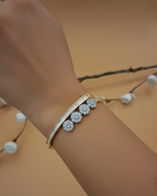 Zevarly Kasish Easy Openable AD Bracelet