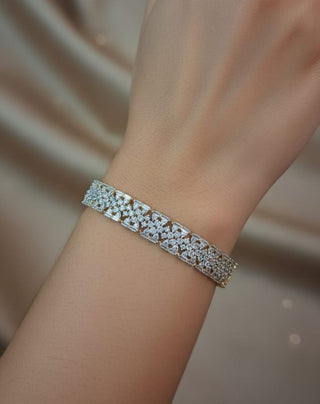 Zevarly Nina Relevant thick Ad / Cz Bracelet