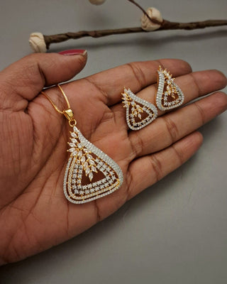 Zevarly Misty Gold-Tone Triangular Pendant Set