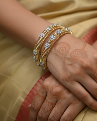 Zevarly Divisha Stone Bangles