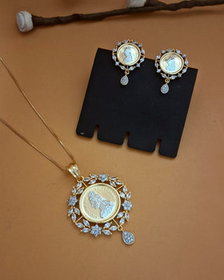 Zevarly Hritika Sparkline Pendant Set