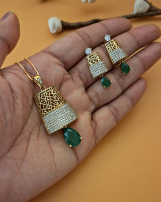 Zevarly Lavanya Lamp style Pendant Set