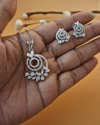 Zevarly Ahana Zircon Pendant Set