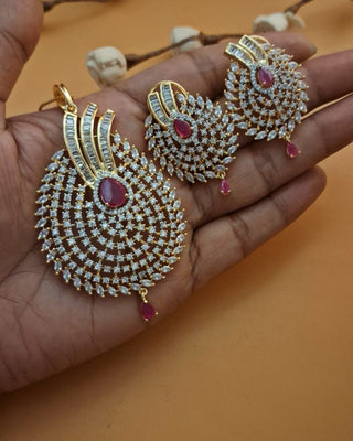 Zevarly Swati Radiant Red Pendant Set