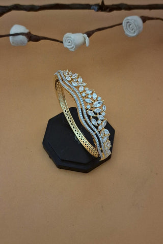 Zevarly Riva Brilliant CZ Dazzling Bracelet