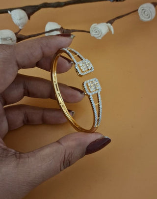 Zevarly Amrita Expansive CZ Dazzling Bracelet