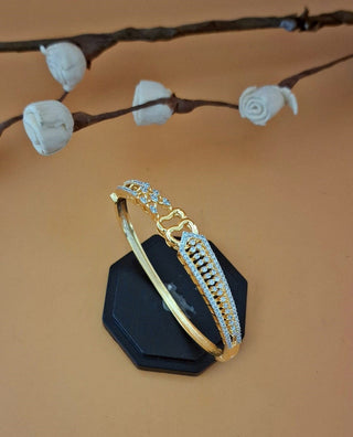 Zevarly Ayushi Upgraded Openable AD Bracelet