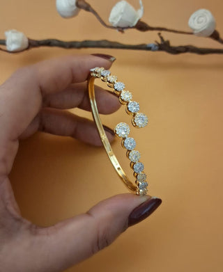 Zevarly Grace Extensive Free Size AD Bracelet