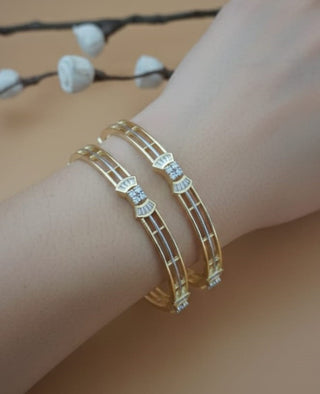 Zevarly Tanvi AD Kada