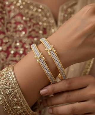 Zevarly Naivedhi Openable Cuff Ad Bangles
