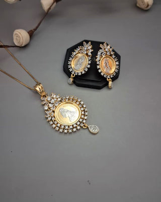 Zevarly Falisha Aura Pendant Set