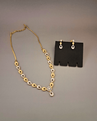 Zevarly Adara Graceful Necklace Set 1