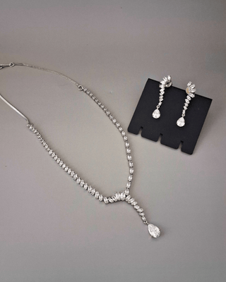 Zevarly Aiza Enhancing Necklace Set