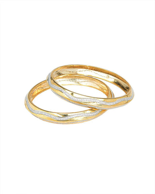 Zevarly Athithi Italian Designer Fashion AD Kada Red Background Image White Background Image Horizontal Image