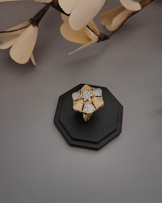 Zevarly Brilliant Star Cut Stone Ring