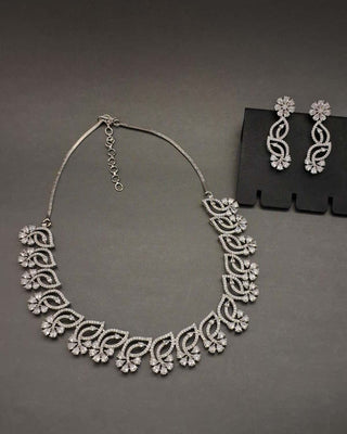 Zevarly Malini AD Choker Necklace SetZevarly Malini AD Choker Necklace Set Silver Plated