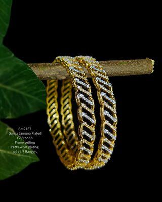 Zevarly Saumya AD Bangles