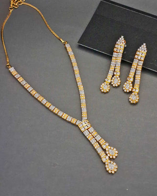 Zevarly Tanya Temple Necklace Set