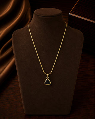 Black Uncut Stone Elegant Anti Tarnish Pendant - Smaya