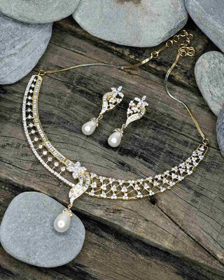 NAISHITHA PEARL AD NECKLACE SET - Zevarly